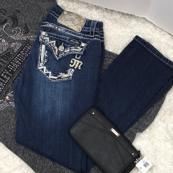 Miss Me Denim - Miss Me gold label easy crop jeans